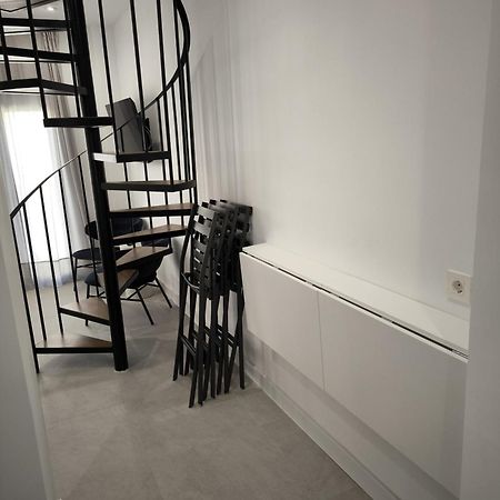 Aparthotel Capuchinos 31 Málaga Esterno foto