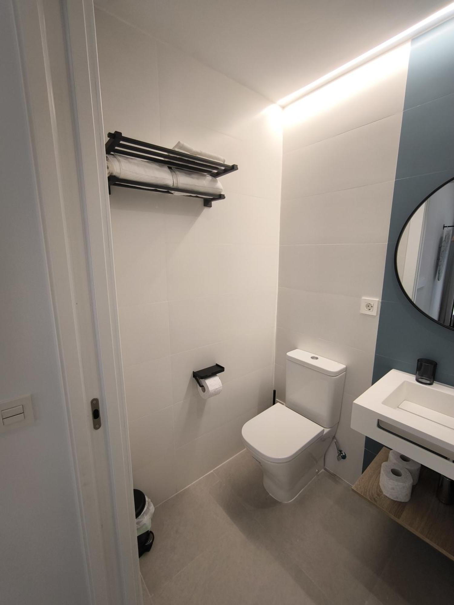 Aparthotel Capuchinos 31 Málaga Esterno foto