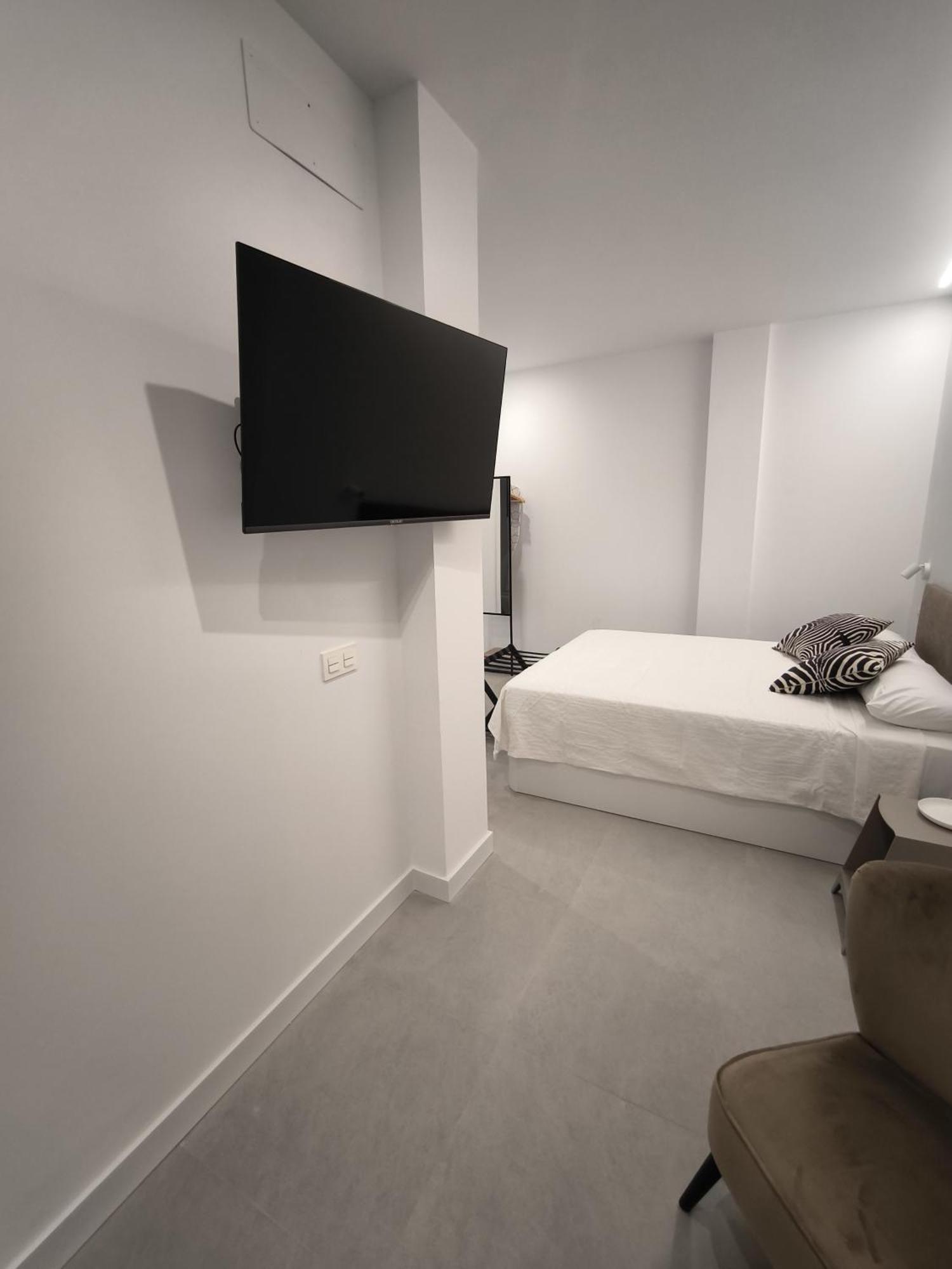 Aparthotel Capuchinos 31 Málaga Esterno foto